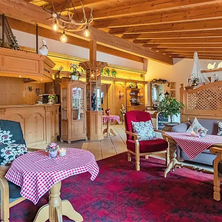 Deva Achentaler Vitalhotel מלון Unterwössen